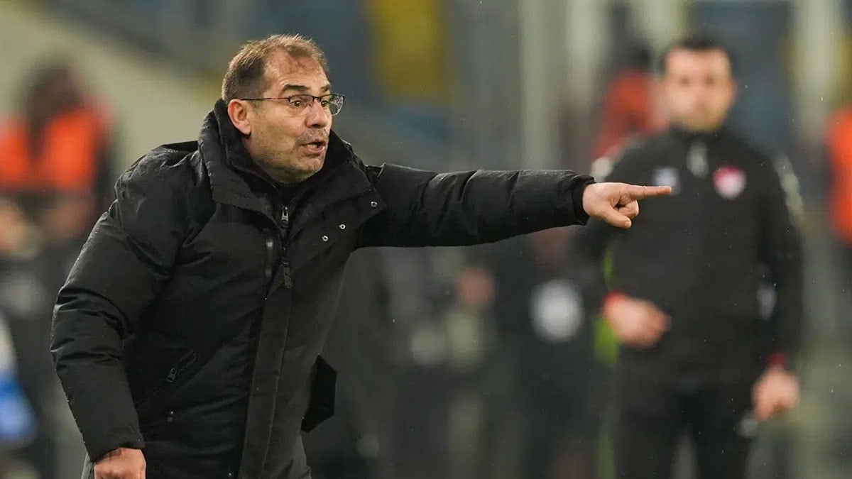 Süper Lig ekibinin teknik direktörü 'ayağa kalkmadığı için kovuldu'