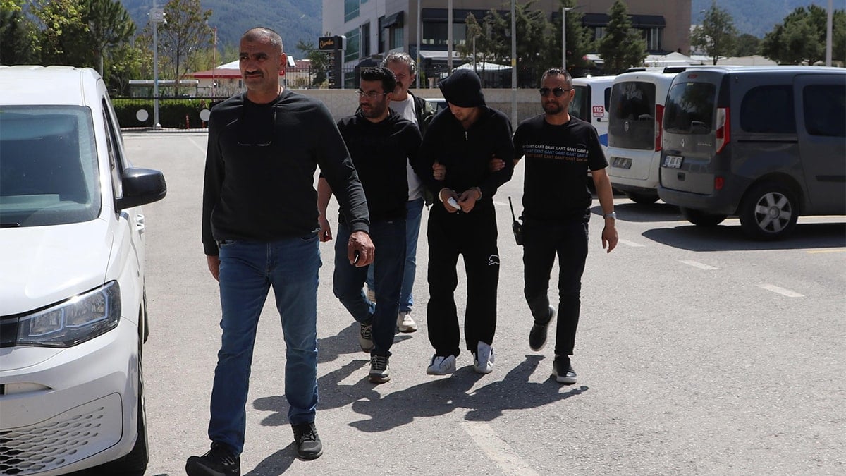 Düğün sonrası eşya kavgası: 1 ölü, 1 yaralı