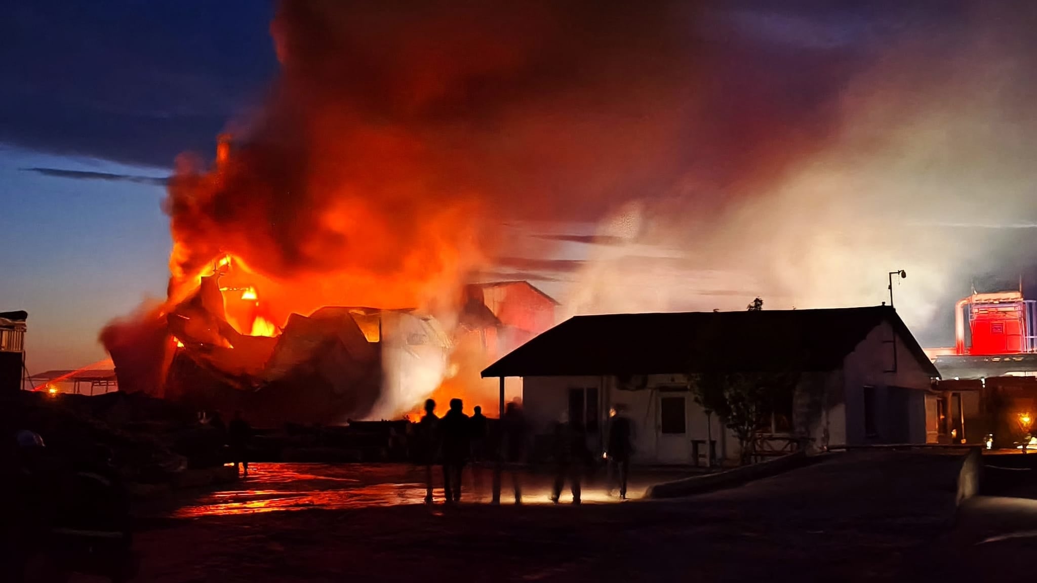 Edirne'de kereste fabrikasında yangın