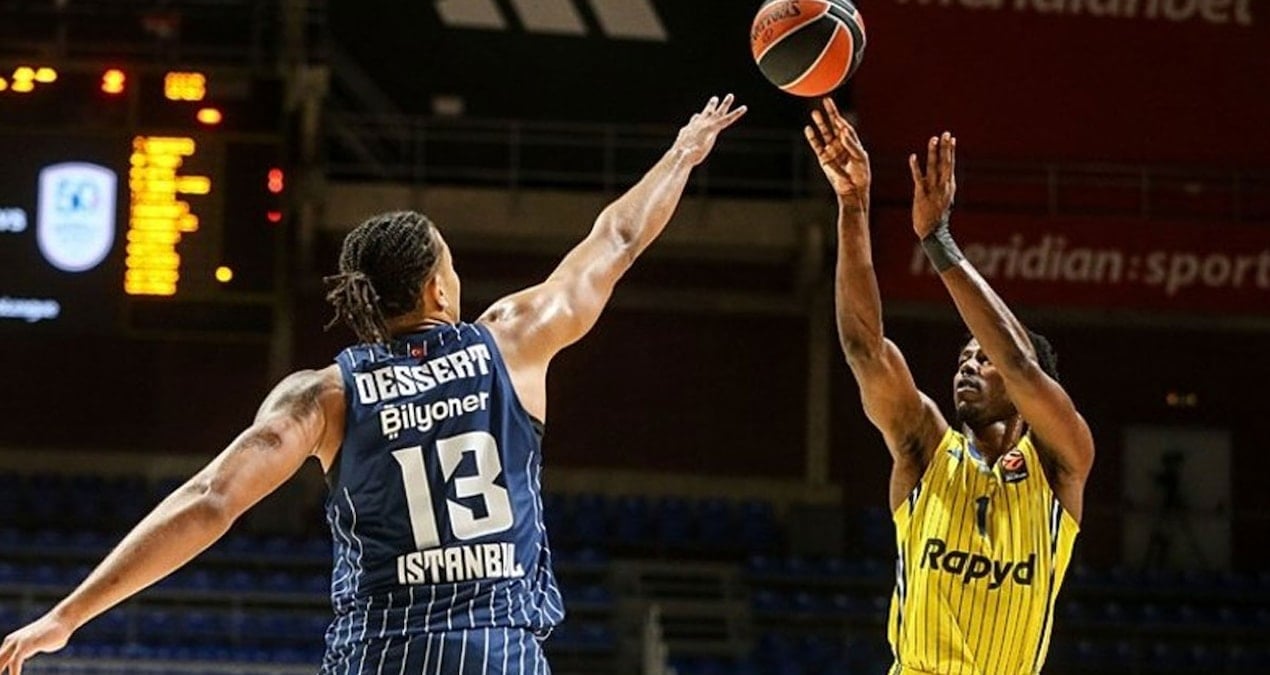 Anadolu Efes kötü seriyi dörtledi