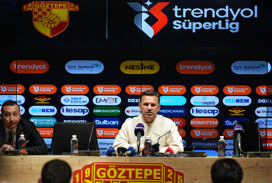 Okan Buruk'tan zehir zemberek açıklama: 'İçimizde hainler var'