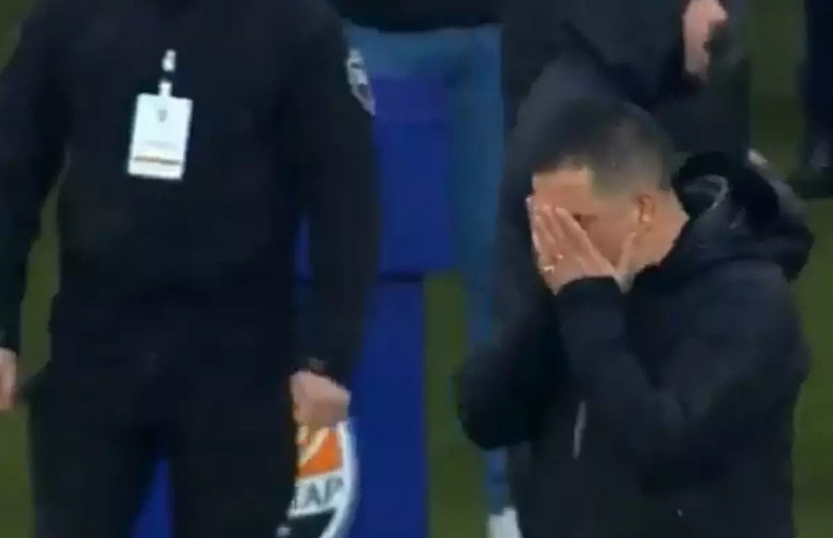 Son düdük geldi, Arda Turan gözyaşlarına boğuldu!