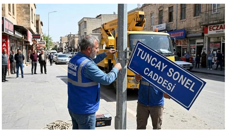 Tuncay Sonel'in adı sokaklardan siliniyor