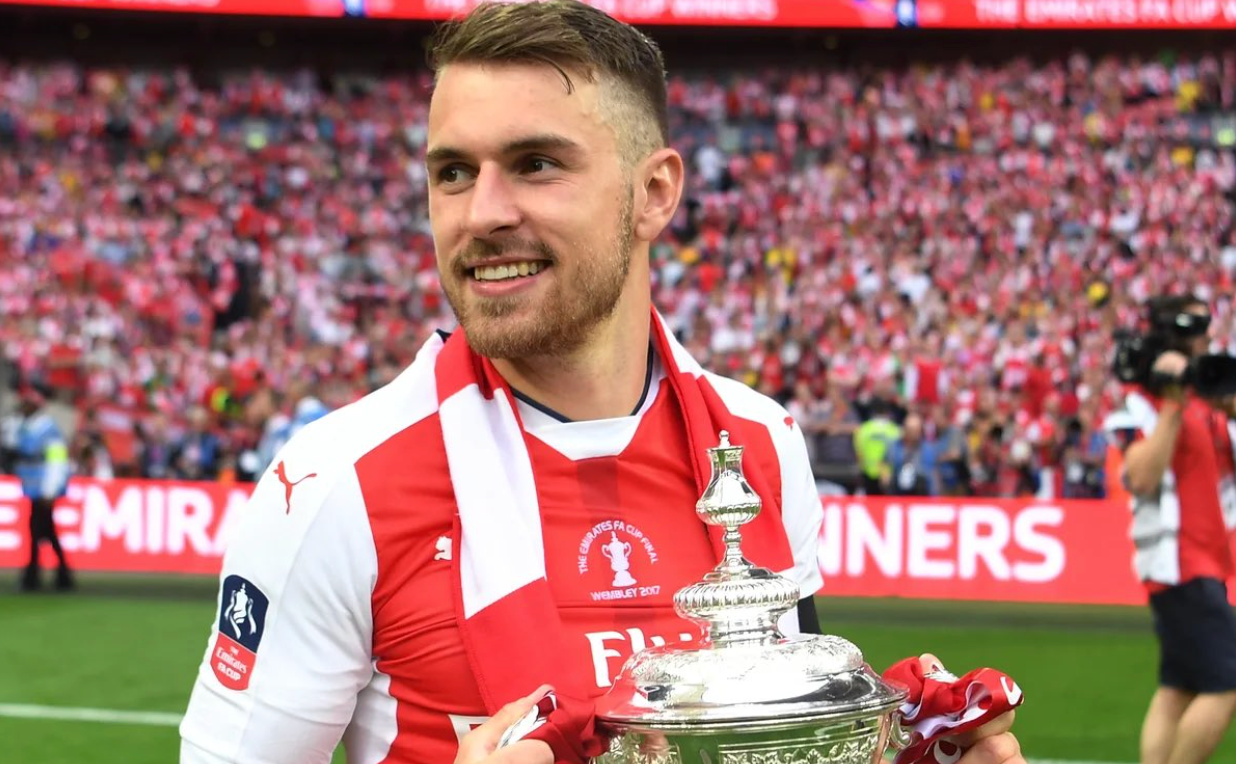 Lanetli adam Ramsey futbolu bıraktı