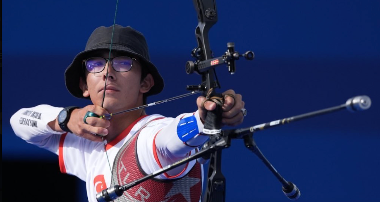 Mete Gazoz Dünya Kupası'nda yarı finalde