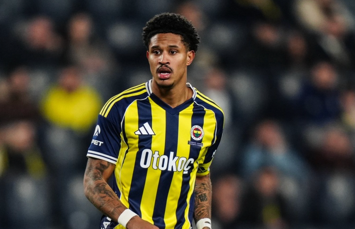 Fenerbahçe'ye yıldız oyuncudan kötü haber