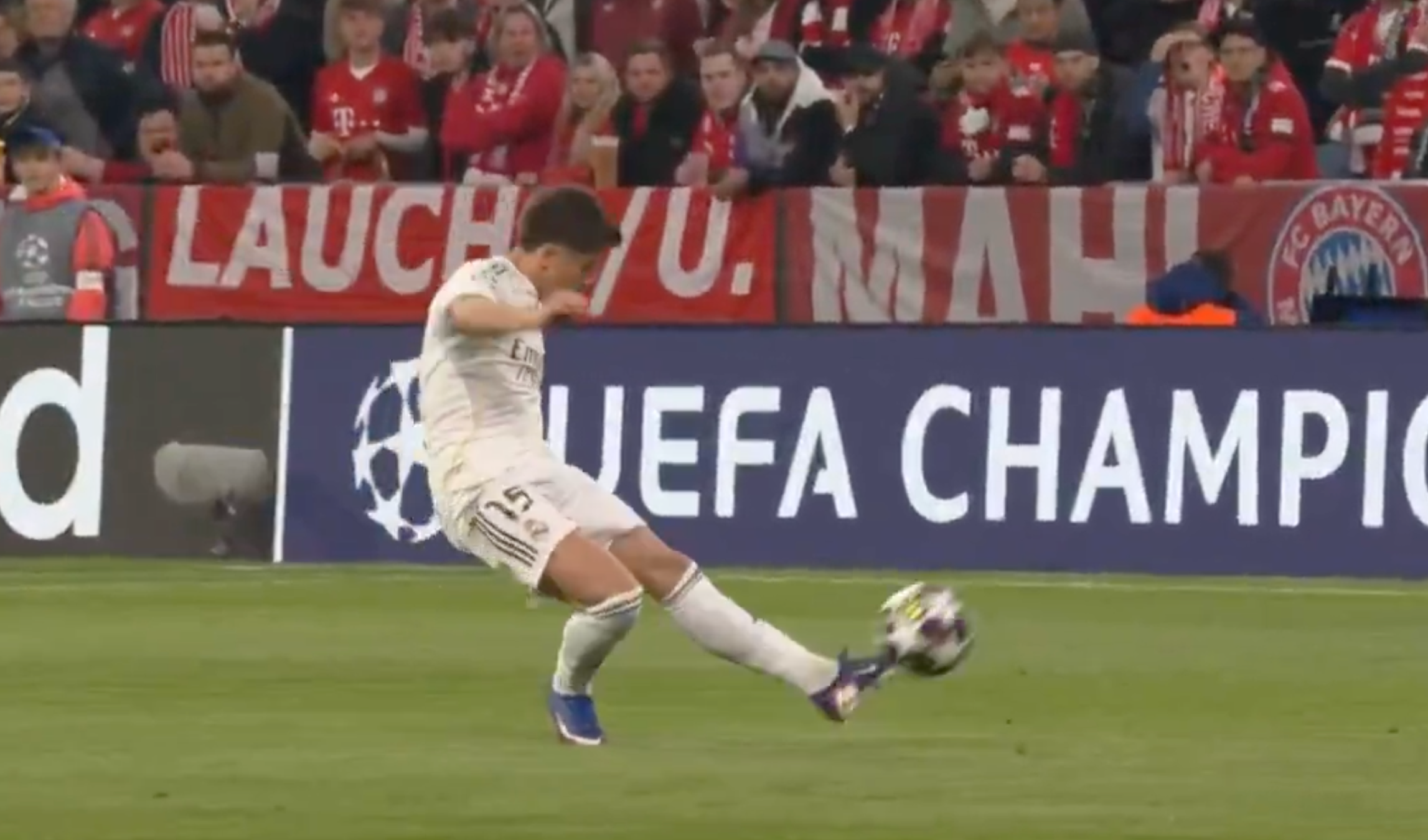 Arda Güler yine öyle bir gol attı ki! Henüz 36. saniyede...