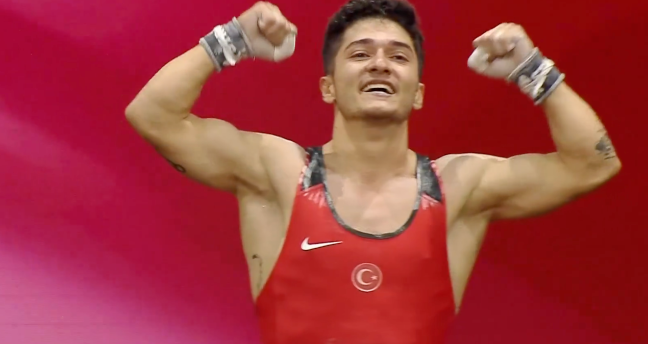 Milli halterci rekor kırarak Avrupa şampiyonu oldu