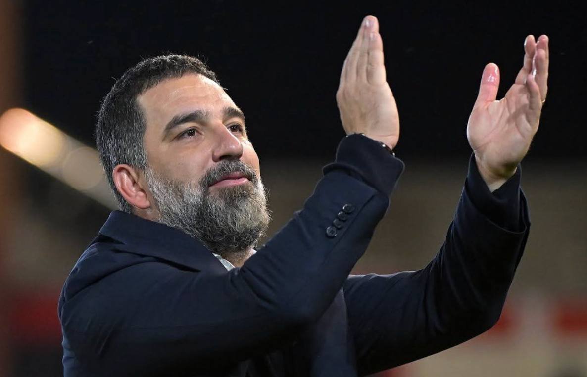 Arda Turan durdurulamıyor! Farkı 6'ya yükseltti