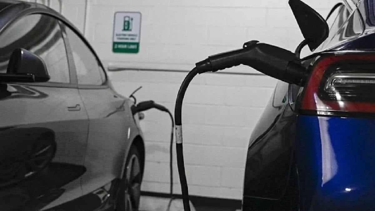 Elektrikli araç pazarında dengeler değişecek: Otomotiv devi üretimi durdurdu