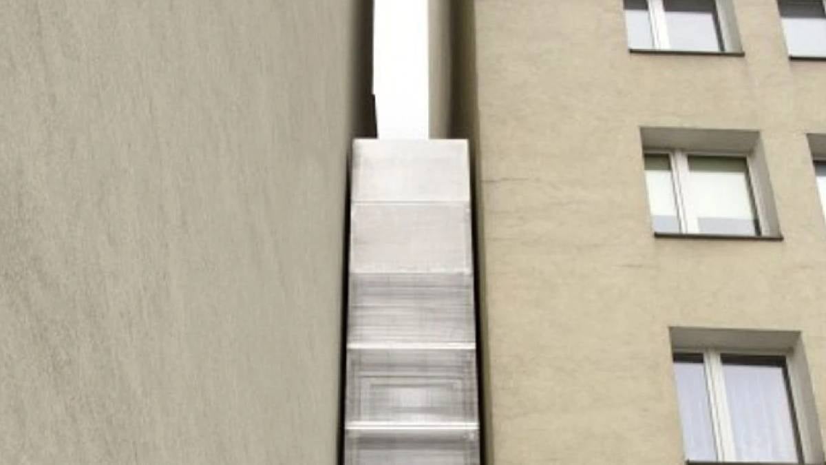 Yan yana durmak imkansız ama içinde her şey var: İşte dünyanın en dar evi