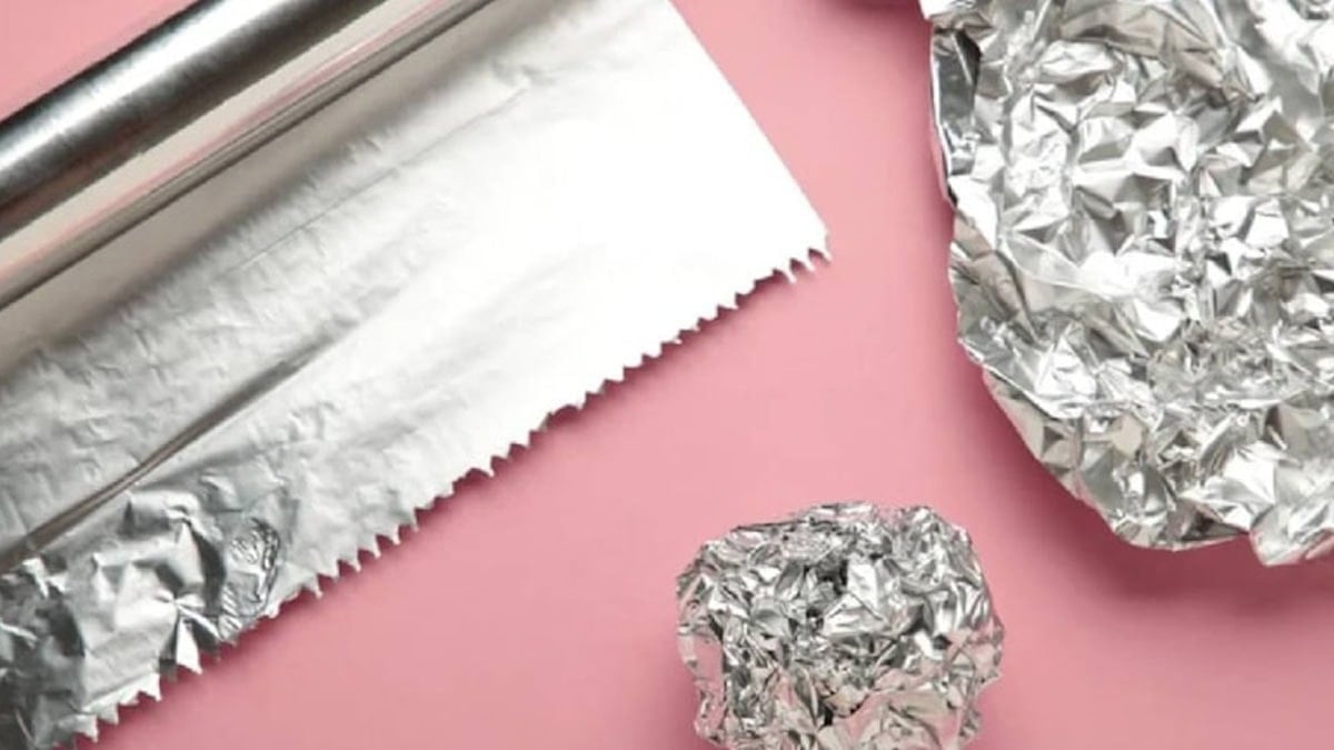 Alüminyum folyoların iki yüzeyi neden birbirinden farklı?