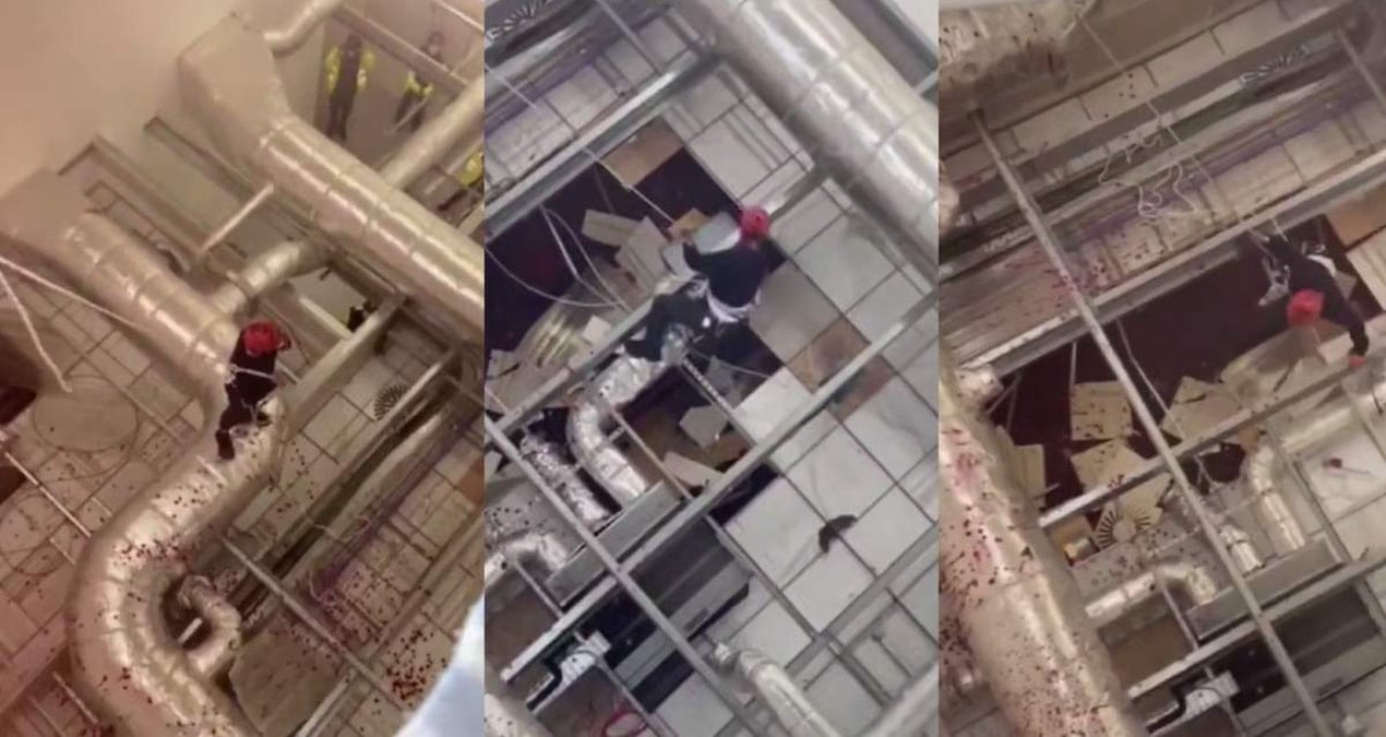 Film gibi protesto: Çatıdan silah fabrikasına girip talan ettiler