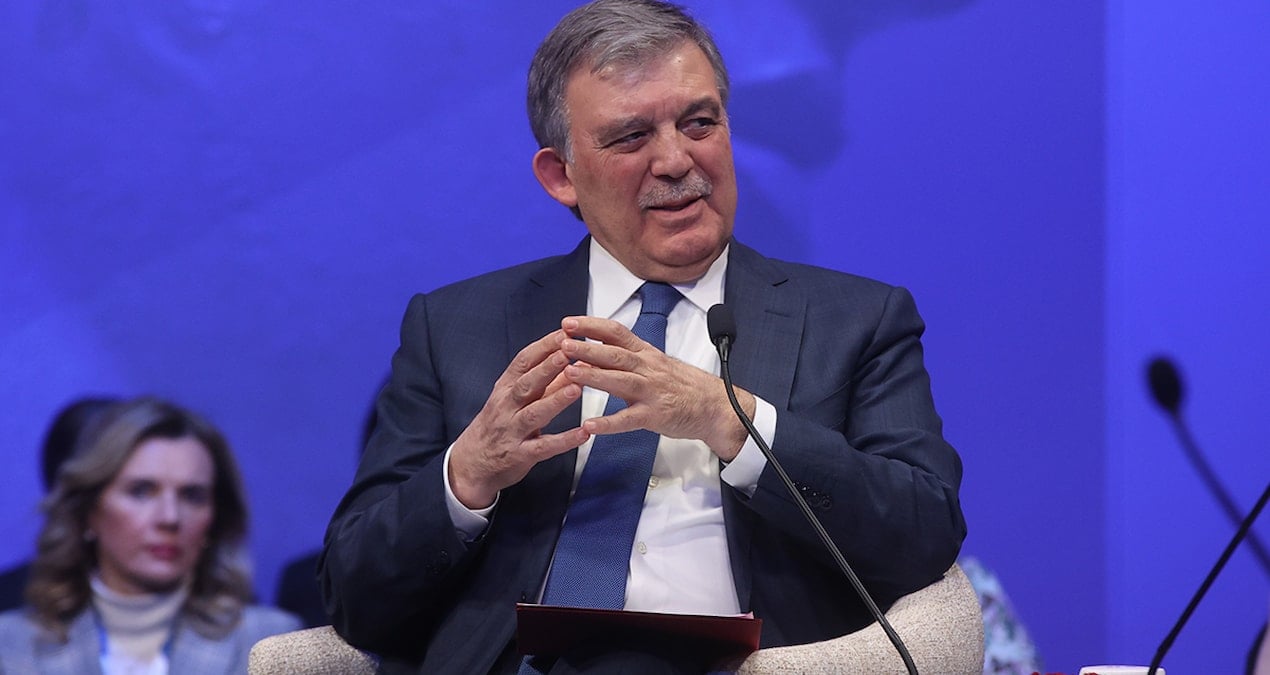 Abdullah Gül uzun süre sonra konuştu, iki ülkeye ateş püskürdü