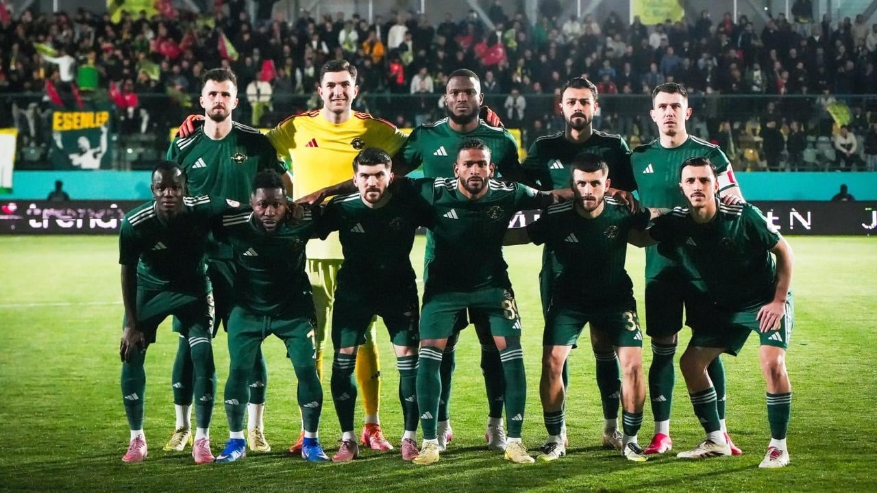 500 taraftarla Süper Lig’e!