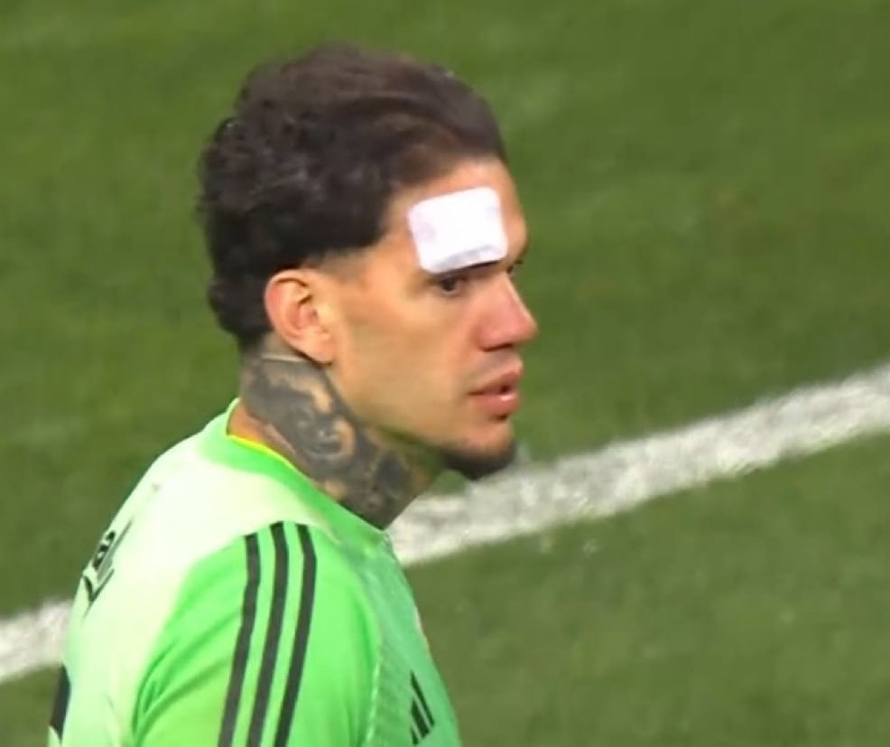Fenerbahçe'den Ederson açıklaması