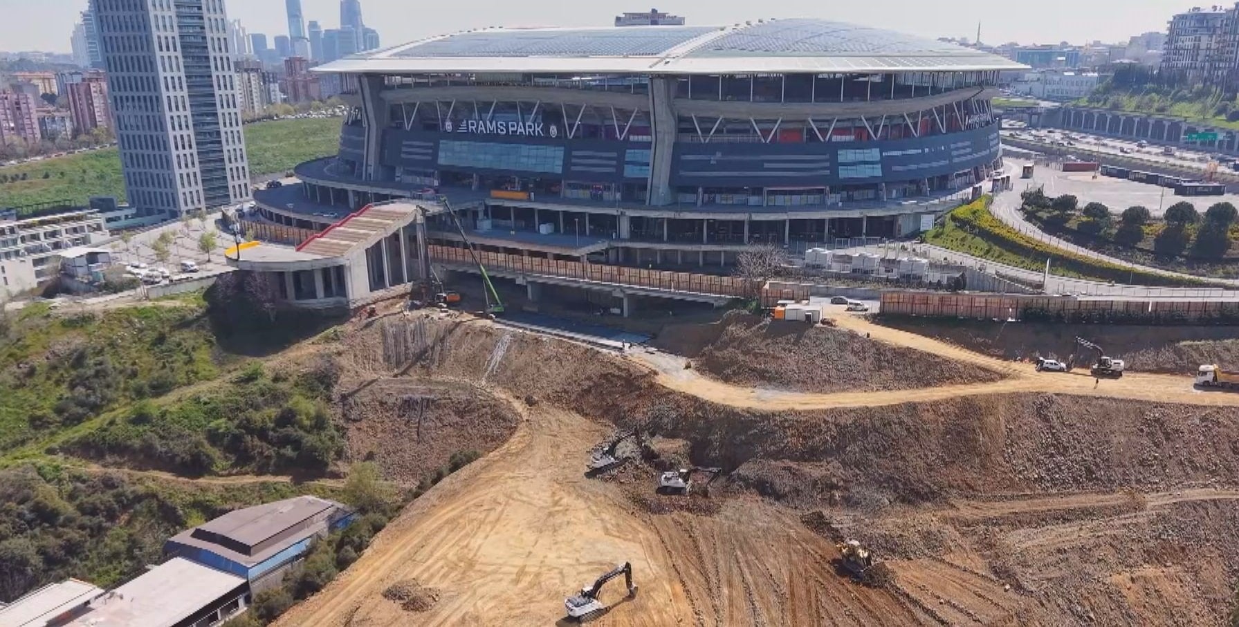 Galatasaray'dan dev hamle! 8 projenin temelleri atılıyor