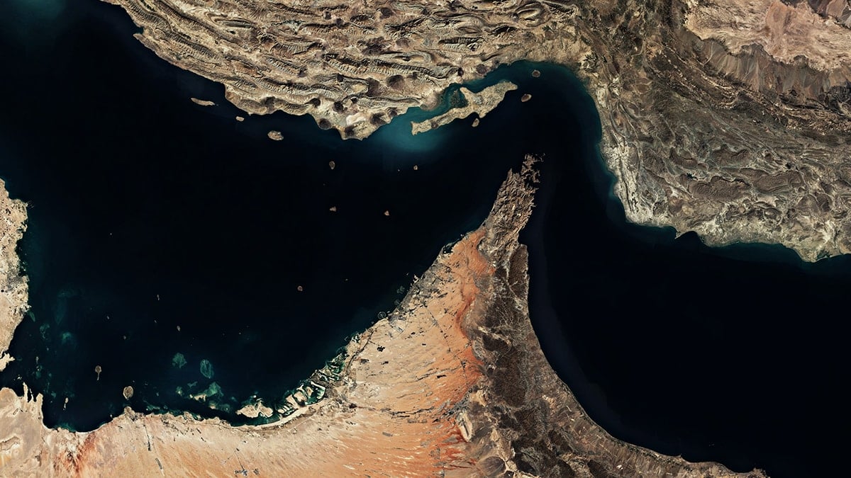 ABD'yi savaşa girdiğine pişman etti! İran'dan dolara Hürmüz çalımı!