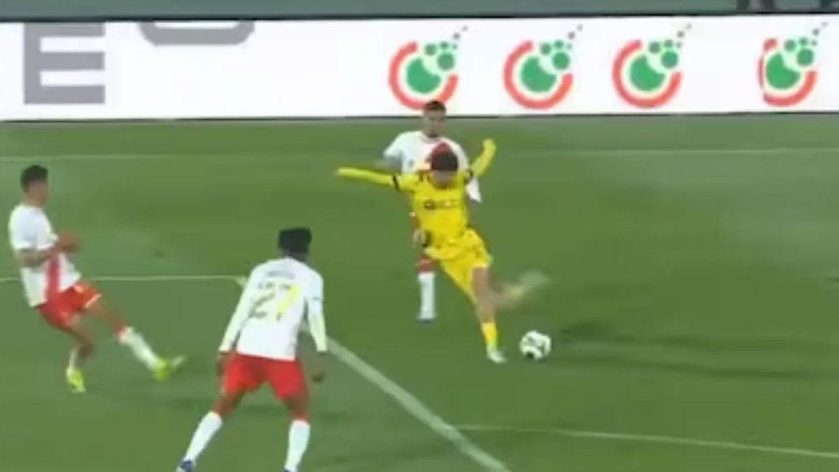 Arda Güler'e rakip çıktı! Tarihe geçecek güzellikte gol attı