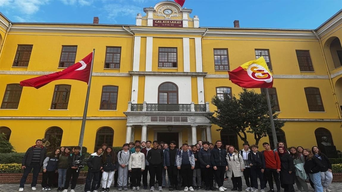 Galatasaray Lisesi'nden 'Fenerbahçe' kararı