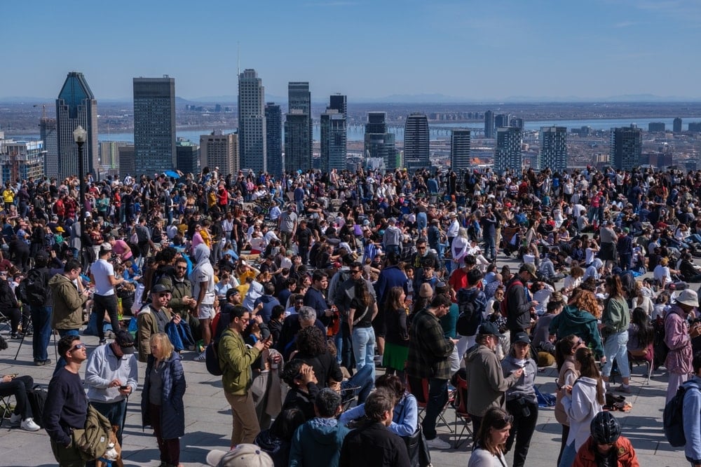 İnsanlar dünyaya sığmıyor: Her şeyin bitmesine ramak kaldı