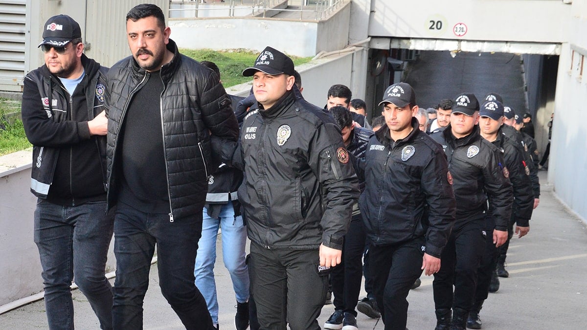 'Bayğaralar'a operasyon: 287 şüpheli adliyede