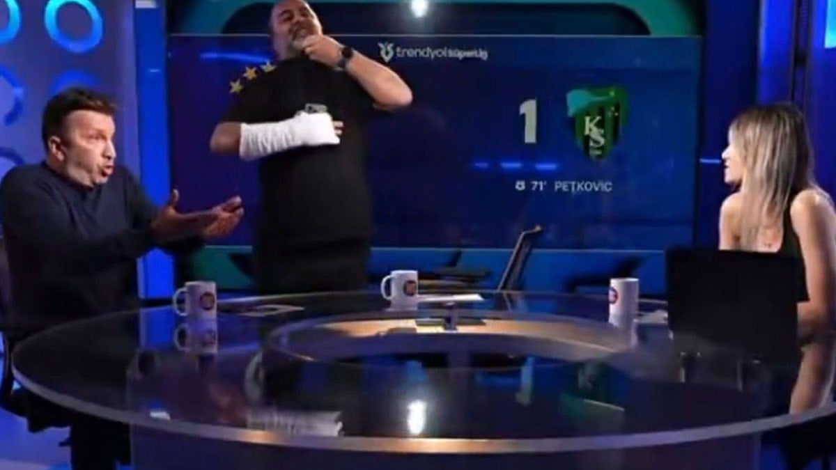 Maç sonu canlı yayın karıştı! Birbirlerine girdiler