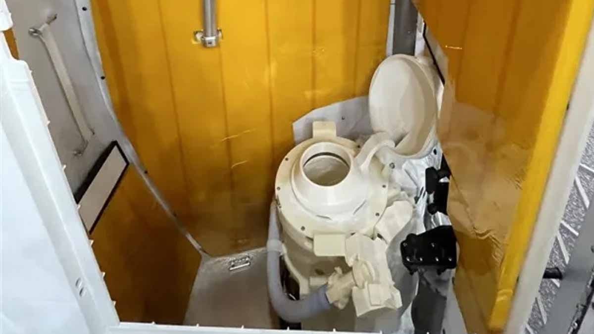 1 ev parasına tuvalet yaptılar