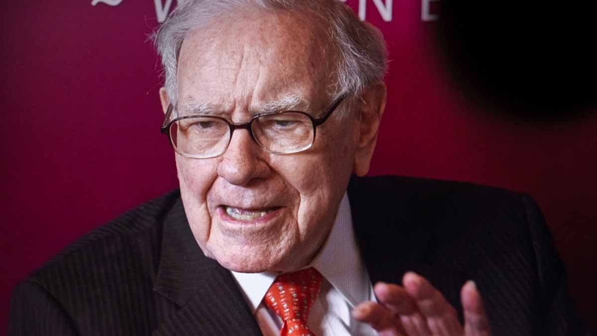 95 yaşındaki milyarder 'çok erken' sattığı için pişman olduğu hisseyi açıkladı