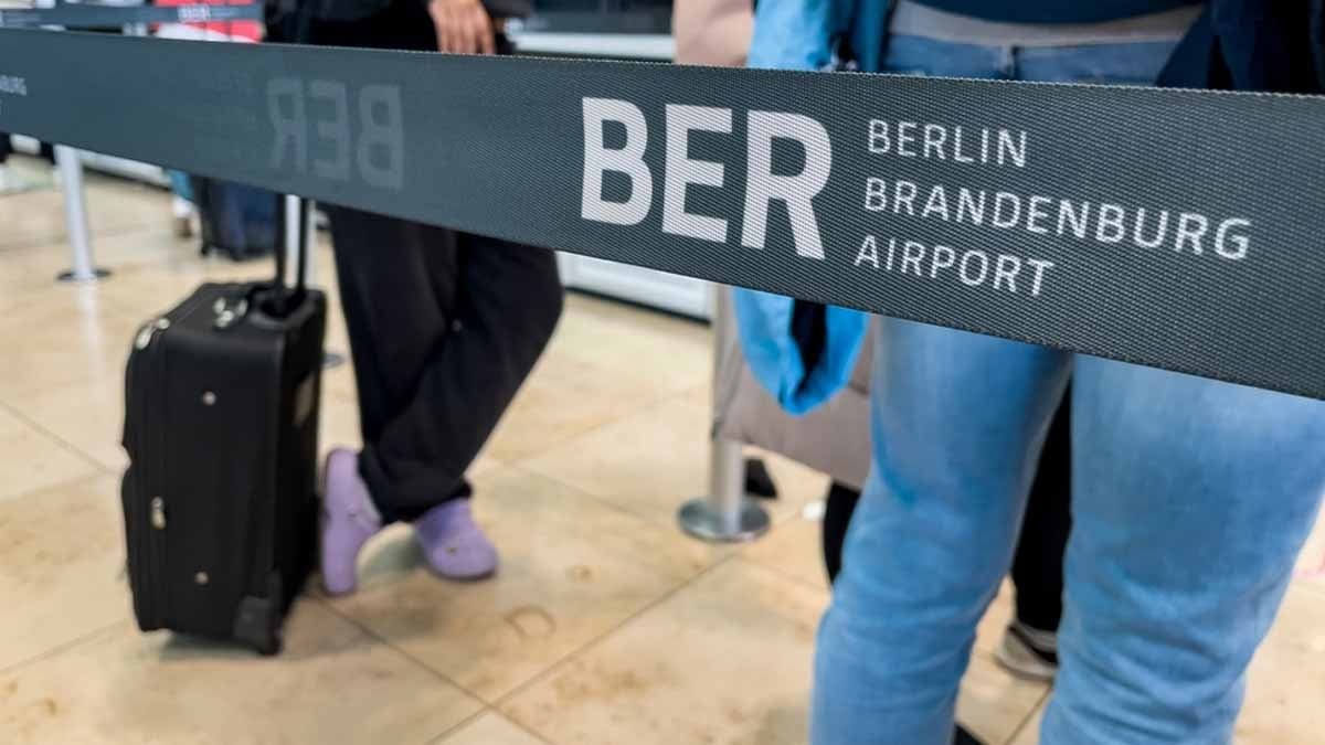 Almanya'da 3 ayı geçen tüm erkeklere 76 yıllık yasak geri döndü!