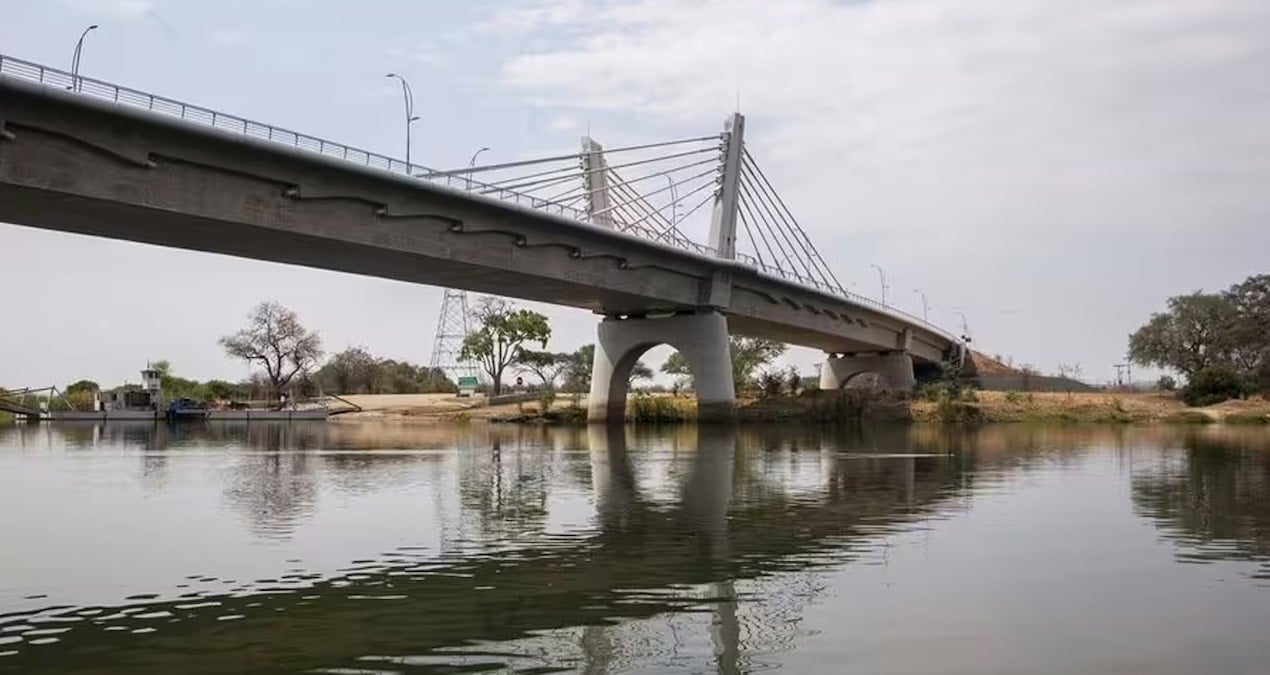 Dünyada aynı anda 4 ülkeyi görebileceğiniz tek köprü