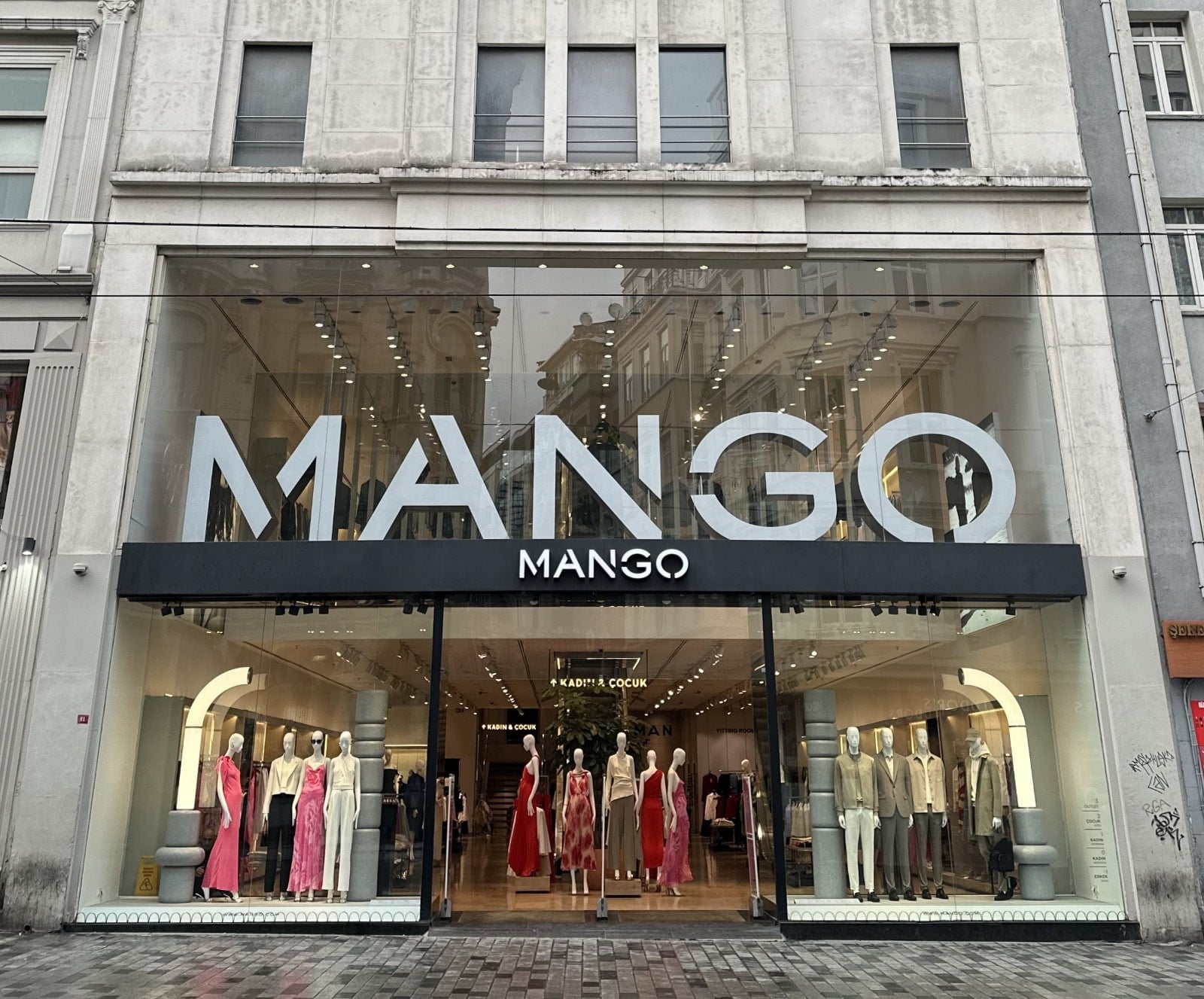 MANGO, 10 yeni mağaza ile Türkiye’deki varlığını güçlendiriyor