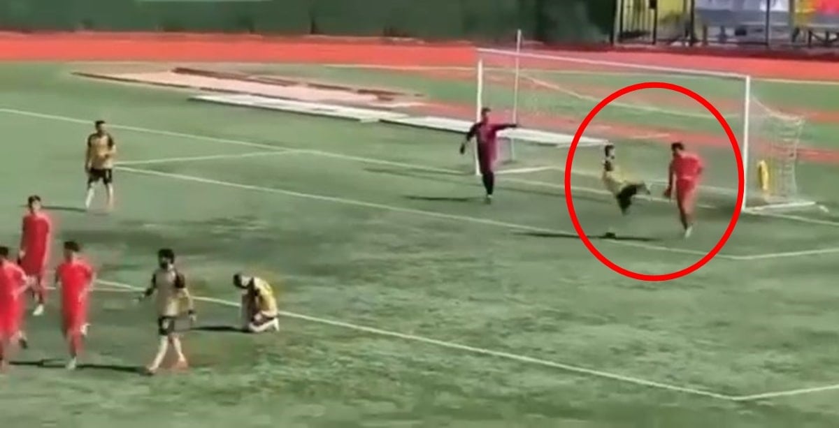 Gol sevinci yaşayan rakibinin kafasını tekmeledi! TFF harekete geçti