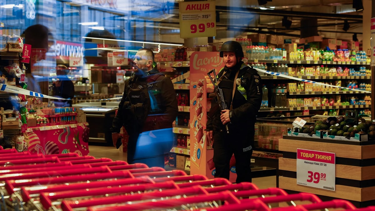 Ukrayna'da silahlı saldırı: 6 ölü, 14 yaralı