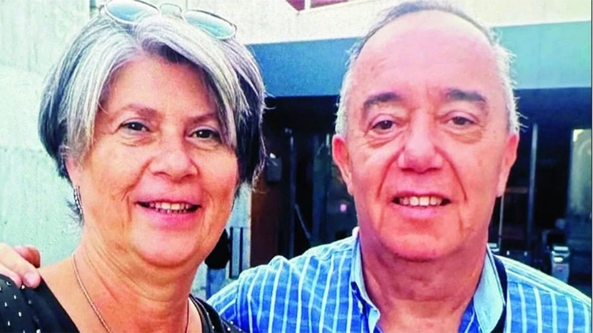 Emekli öğretmen, eşini öldürüp intihar etti