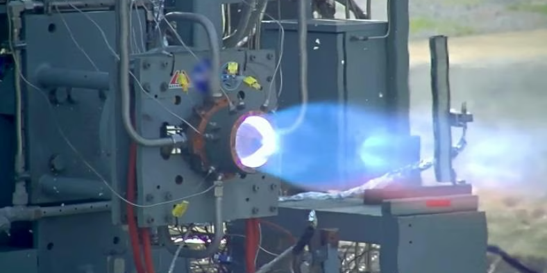 Şimdiye kadar böylesi gelmedi: Patlayarak çalışan motor üretildi