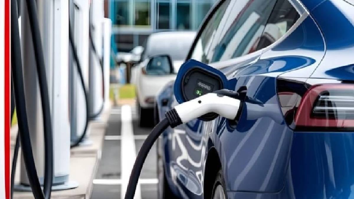 Otomotiv devi sevilen modelini yeniledi: 5 dakikada yüzde 70 şarj ve 630 km menzil