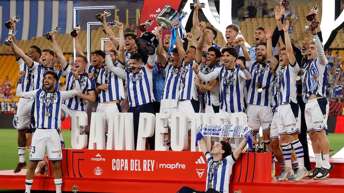 Atletico Madrid'i devirip kupayı aldılar