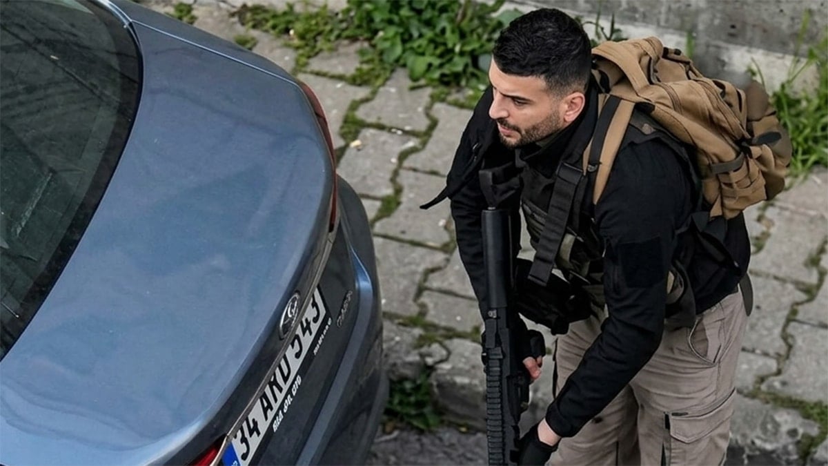 Bu provokasyonu tarikat karanlığında büyüyenler yapıyor