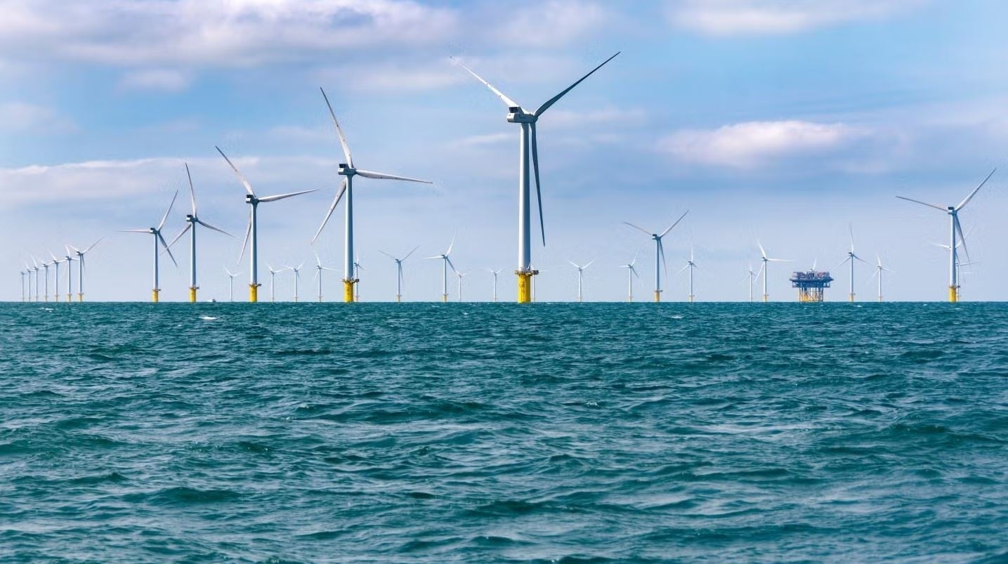 Denizin ortasında inşaat başladı! Tamamlandığında 3 milyon haneye elektrik gidecek