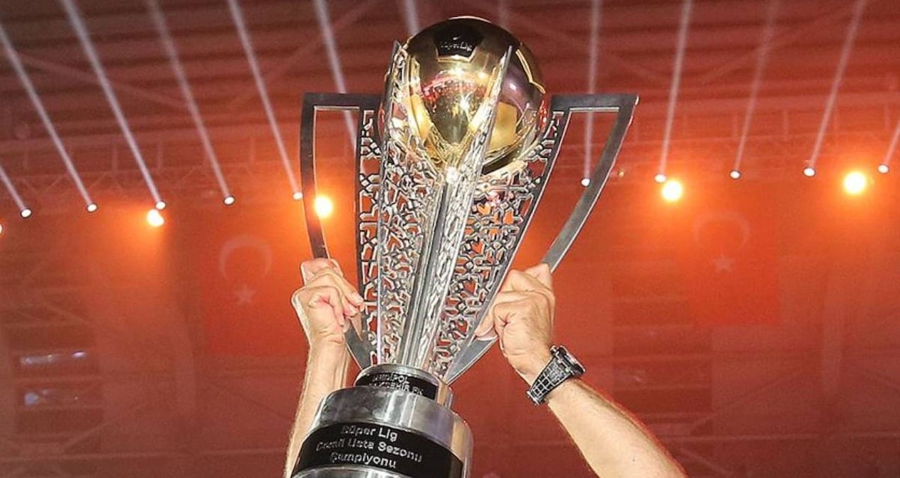 Herkesi ters köşe yaptı! Yapay zekaya göre Süper Lig şampiyonu belli oldu