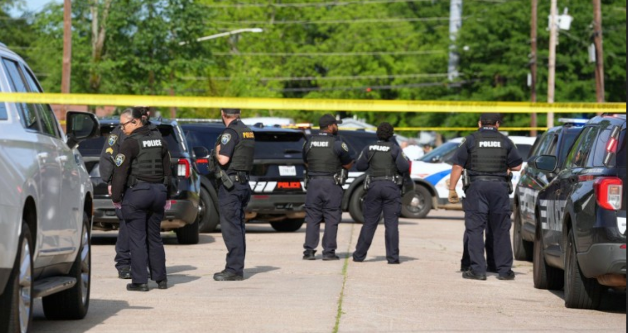 Cinnet geçirdi, 7'si öz evladı 8 çocuğu katletti: En küçüğü 1 yaşındaydı