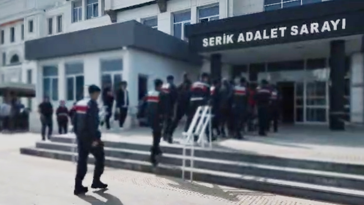 Antalya'da tefecilere darbe
