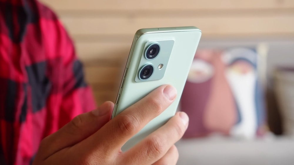 Ünlü telefon devi resmen Türkiye'ye geri döndü: 2 telefonu satışa çıkardı