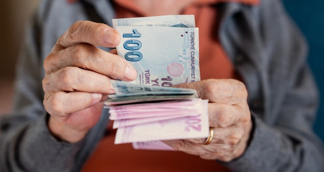 SGK emeklilerin maaşı anında kesiyor: İkinci dilekçe verilmezse maaş bağlanmıyor