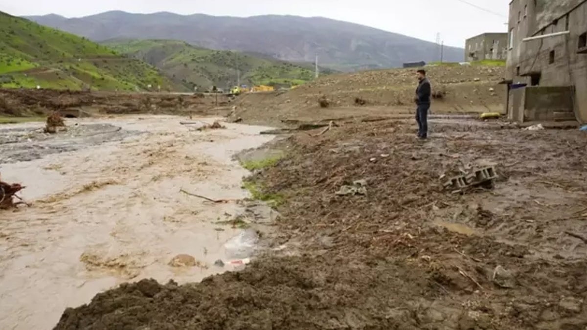 Siirt’teki selde hayvanlar akıntıya kapılarak öldü