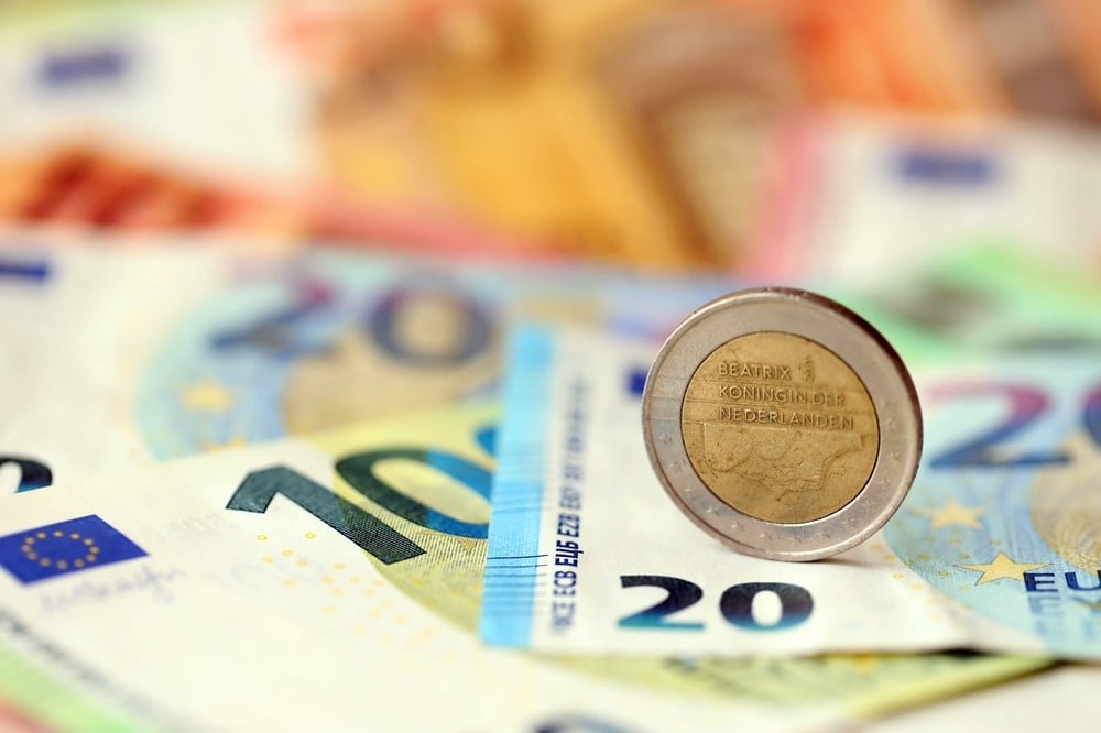 Euro Bölgesi'nde kamu borcunun GSYH'ye oranı yüzde 87,8 oldu