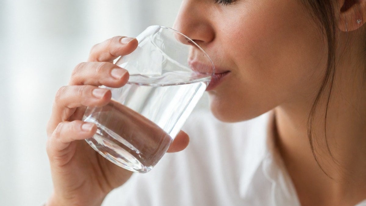 Bu alışkanlığı olanlar erken yaşlanıyor