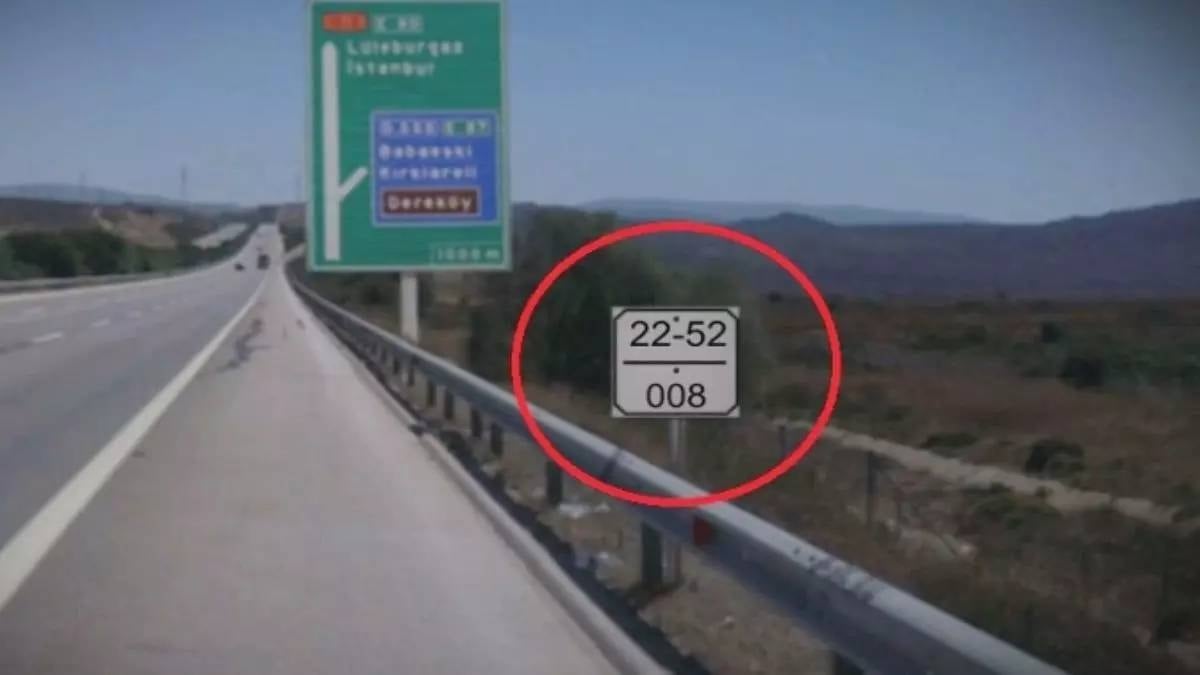 Gören herkes önemsiz sanıyor ama bu trafik tabelası hayat kurtarıyor