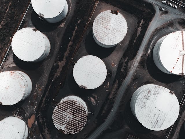 İran'daki petrol rezervleri alarm durumunda: Sadece 14 gün kaldı